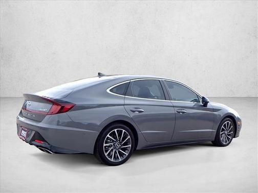 2022 Hyundai SONATA Limited