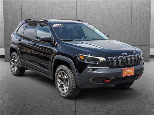 Photo 3 of 24 of 2020 Jeep Cherokee Trailhawk