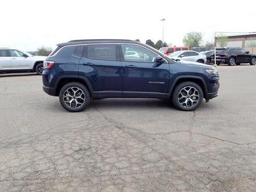 Fathom Blue Pearl Coat 2026 Jeep Compass Limited