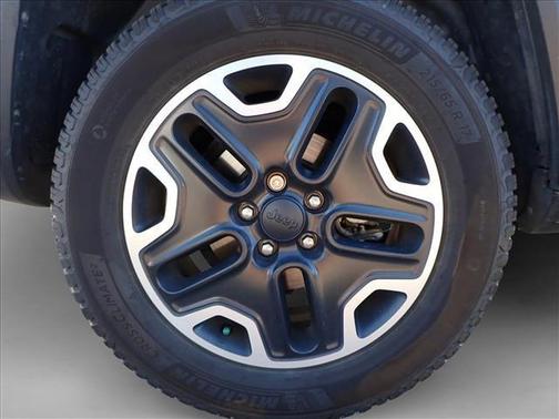 2016 Jeep Renegade Trailhawk