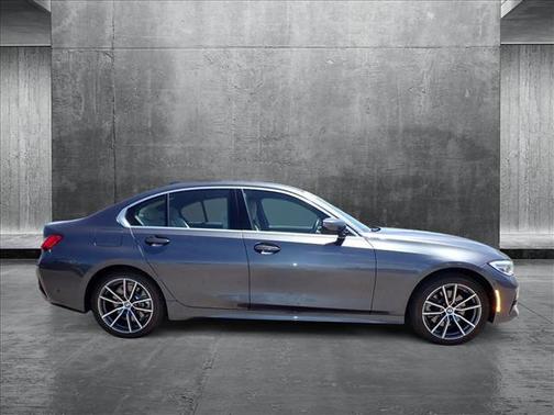 2021 BMW 330 xDrive