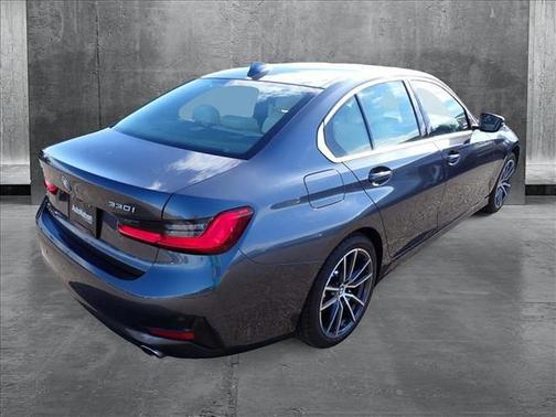2021 BMW 330 xDrive