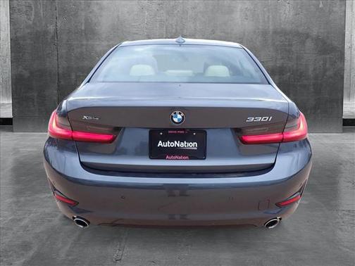 2021 BMW 330 xDrive