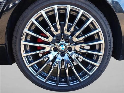 2017 BMW 750 i xDrive