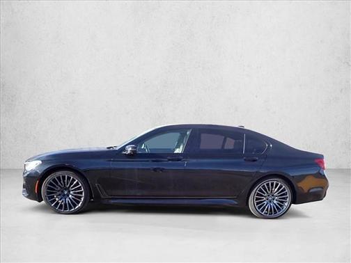 2017 BMW 750 i xDrive