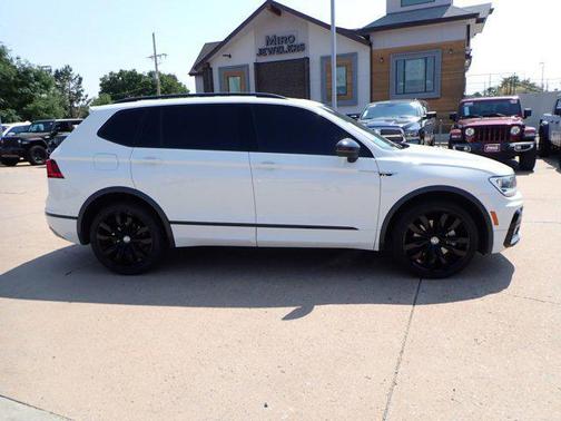 2021 Volkswagen Tiguan 2.0T SE 4MOTION