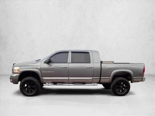 2006 Dodge Ram 2500 Laramie Mega Cab