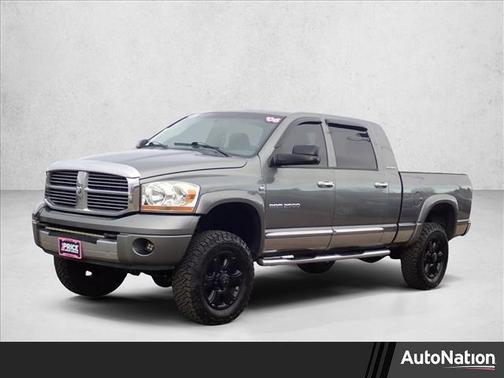 2006 Dodge Ram 2500 Laramie Mega Cab