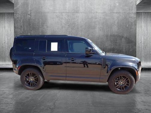 2024 Land Rover Defender 110 P300