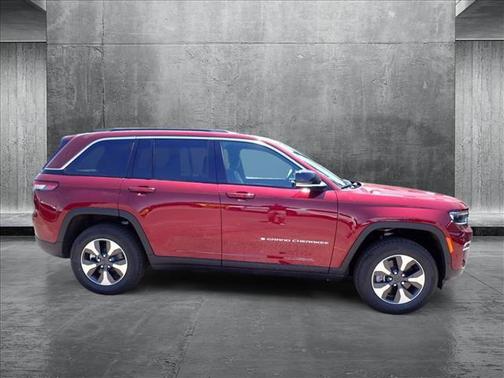 2025 Jeep Grand Cherokee 4xe Base