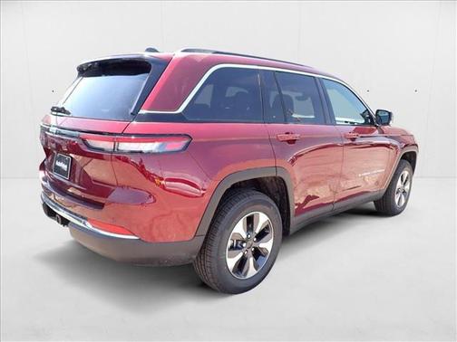 2025 Jeep Grand Cherokee 4xe Base