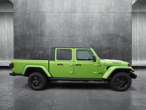 2025 Jeep Gladiator Willys