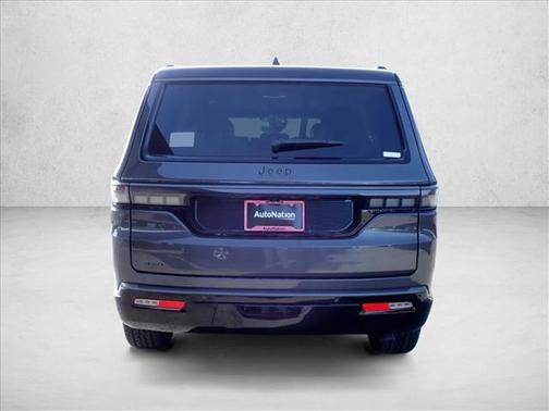 Baltic Gray Metallic Clearcoat 2026 Jeep Grand Wagoneer Upland