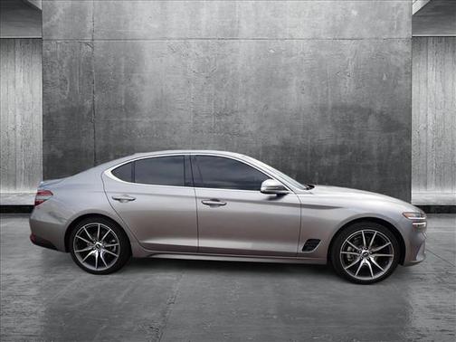 2023 Genesis G70 2.0T AWD