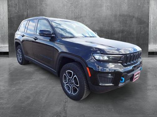 2024 Jeep Grand Cherokee 4xe Trailhawk