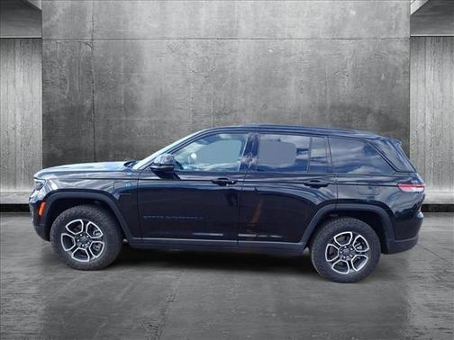 2024 Jeep Grand Cherokee 4xe Trailhawk
