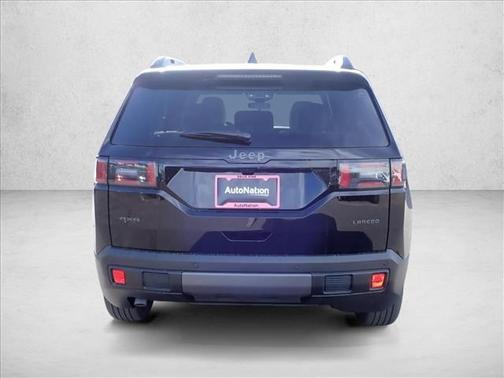 2026 Jeep Cherokee Laredo 4x4