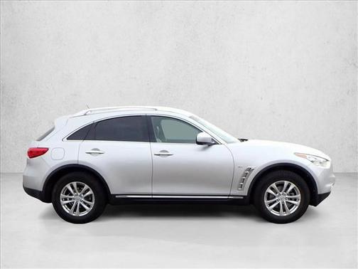 2014 INFINITI QX70 Base