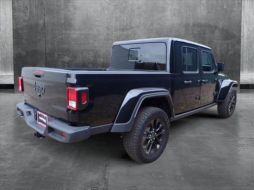 2025 Jeep Gladiator Nighthawk