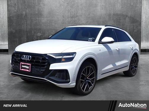 2020 Audi Q8 55 Premium Plus