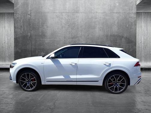 2020 Audi Q8 55 Premium Plus