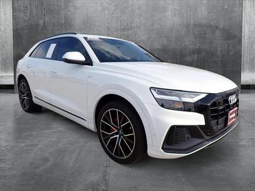 2020 Audi Q8 55 Premium Plus