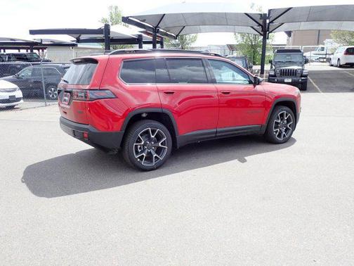 Red Hot Pearlcoat 2026 Jeep Cherokee Overland