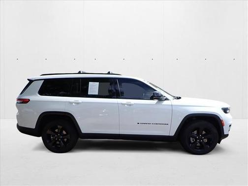 2022 Jeep Grand Cherokee L Altitude
