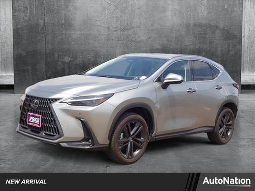 2023 Lexus NX 450h+ Luxury