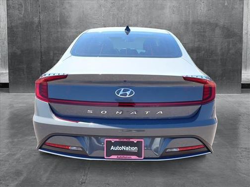 2021 Hyundai SONATA SE