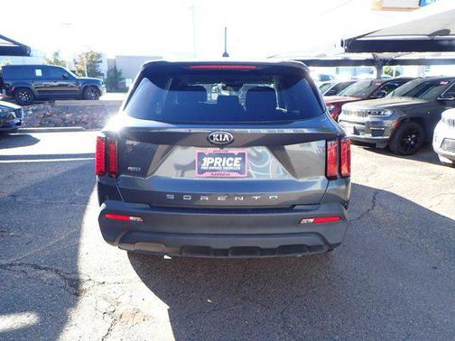 2021 Kia Sorento LX
