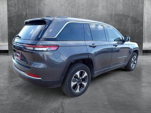 2022 Jeep Grand Cherokee 4xe Base