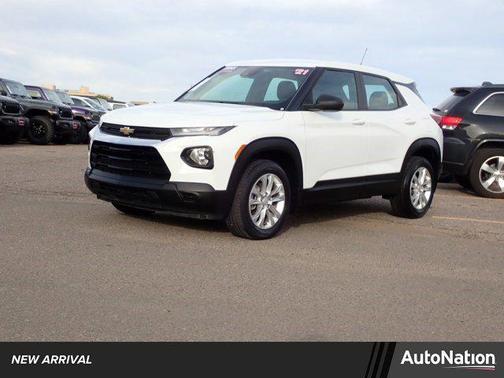 Summit White 2021 Chevrolet Trailblazer LS
