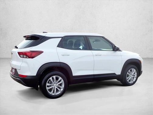 Summit White 2021 Chevrolet Trailblazer LS