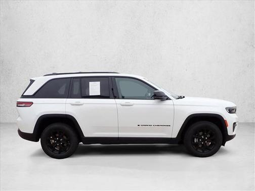 2024 Jeep Grand Cherokee Altitude