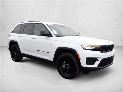 2024 Jeep Grand Cherokee Altitude