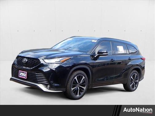 2022 Toyota Highlander XSE