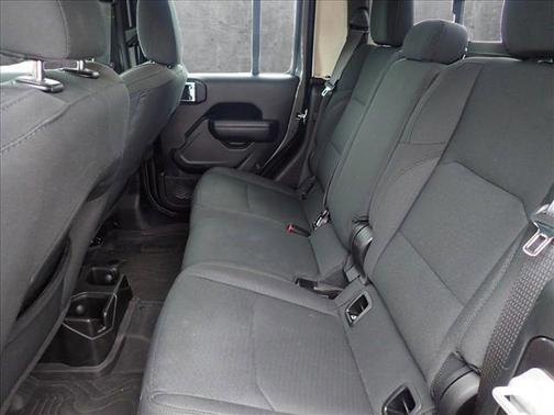 2023 Jeep Gladiator Willys 4x4