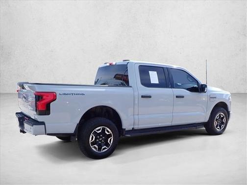 2023 Ford F-150 Lightning XLT