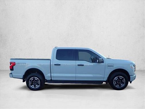 2023 Ford F-150 Lightning XLT