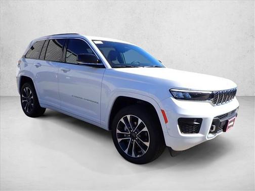 2025 Jeep Grand Cherokee Overland
