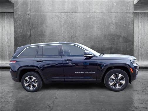 2022 Jeep Grand Cherokee 4xe Base