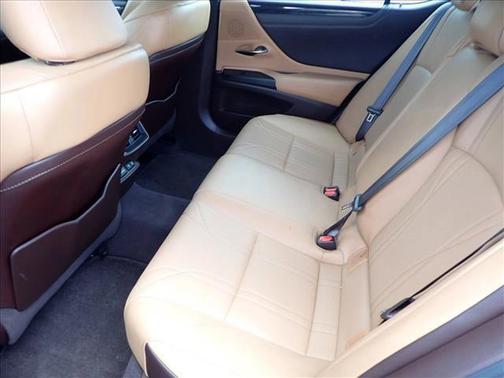 2019 Lexus ES 350 Luxury