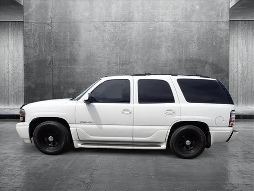 2003 GMC Yukon Denali