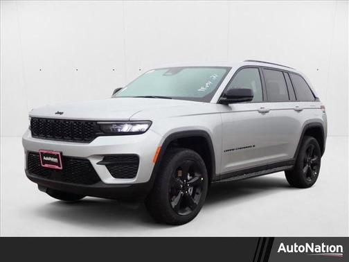 2025 Jeep Grand Cherokee Altitude