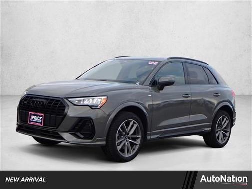 2022 Audi Q3 45 S line Premium