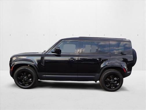 2025 Land Rover Defender 110 P300