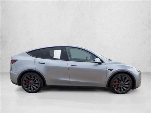 2024 Tesla Model Y Performance Dual Motor All-Wheel Drive