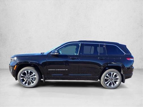 2025 Jeep Grand Cherokee Overland