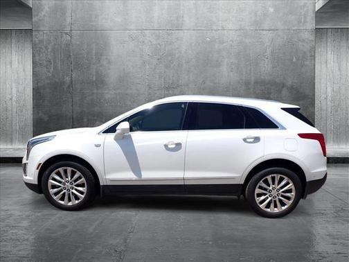 2017 Cadillac XT5 Platinum